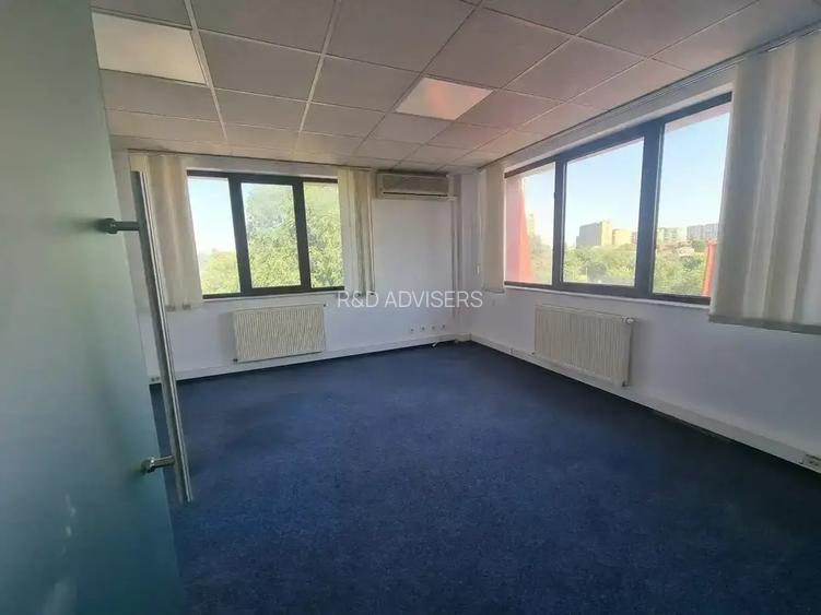 Cladire Birouri Pretabil Clinica Medicala 30 locuri de parcare - 7