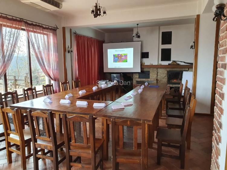 Proprietate turistică complet operațională, poziție unică, potențial ridicat de  - 8