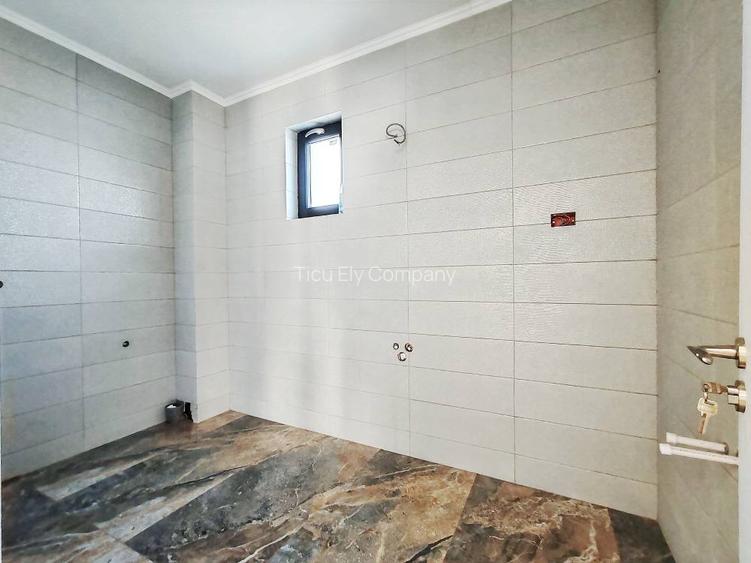 Vindem vila in Navodari zona centrala - 8