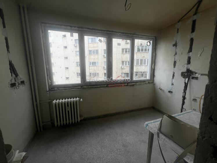 Metrou Iancului - instalatii schimbate - tamplarie noua - pregatit de finisare - 15