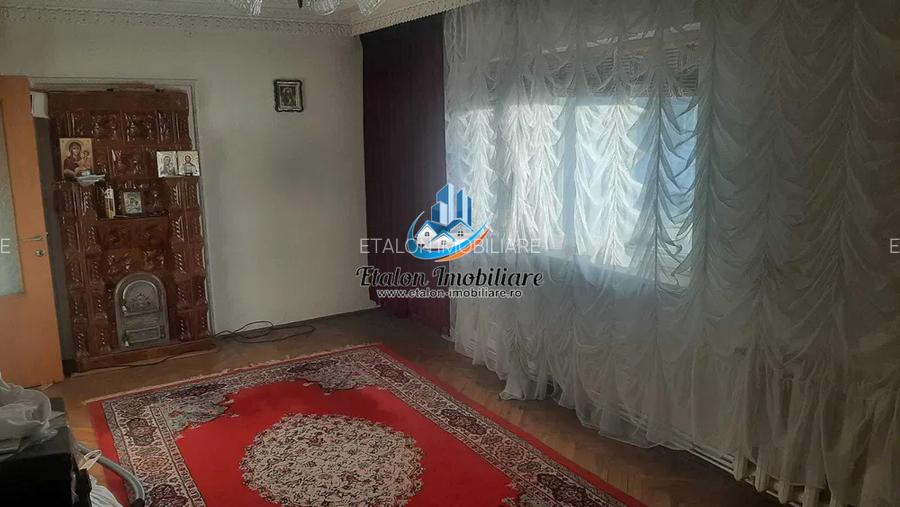 Apartament 4 camere, etaj 2, zona Spital, la A-uri, Piatra Neamt - 3