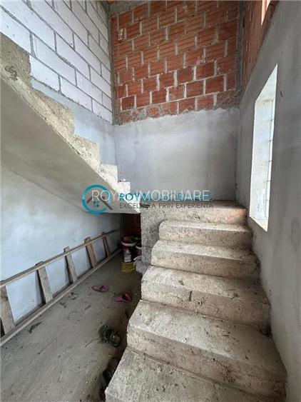 Royal Imobiliare - Vanzare Vila comuna Iordacheanu - 12