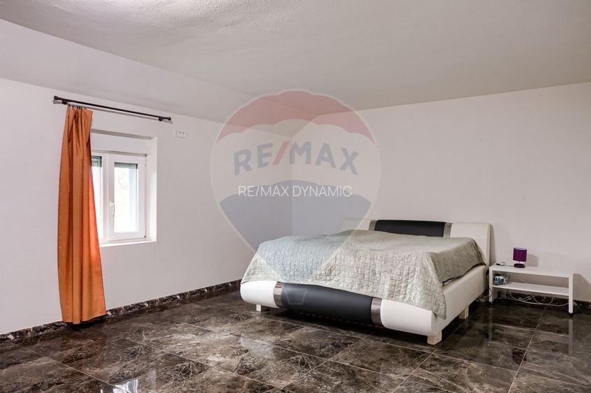 Casă de vânzare cu 3 camere, complet utilată, 175mp, Frumușeni Arad - 11