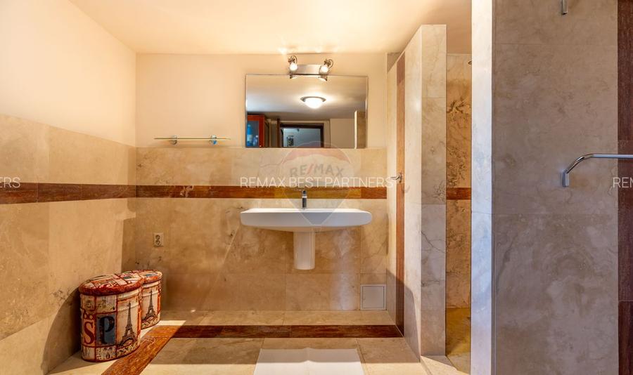 Casa cu gradina de vanzare in zona centrala Turda - 9