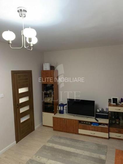 Apartament o camera în zona GRUIA - 2