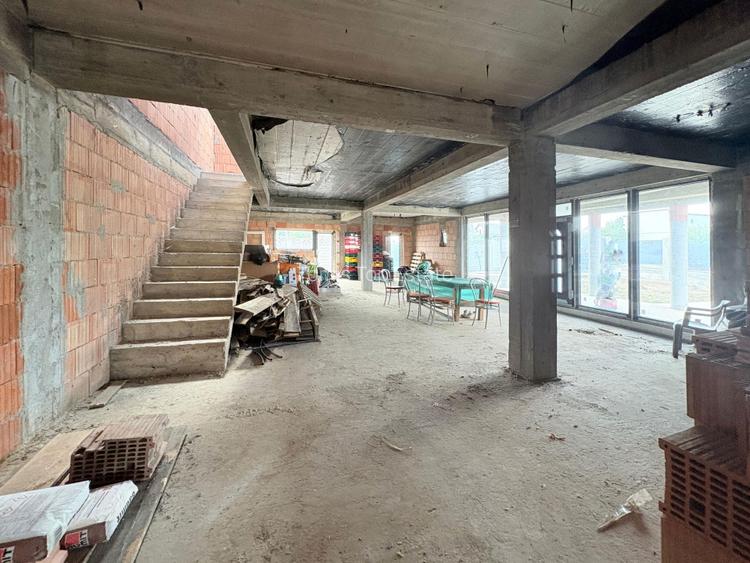 Casa P+1 la Rosu in Valu lui Traian - 8