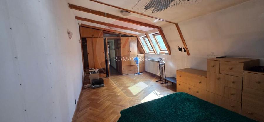 Casa interbelica de vanzare metrou 1 Mai, cu potential - 9