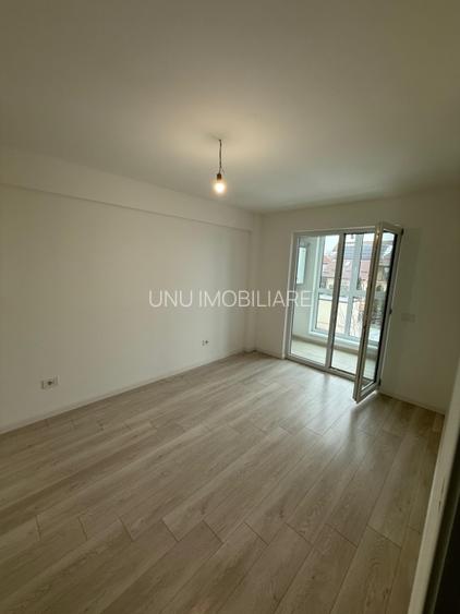 2 camere Decomandat- bloc nou - intabulat-  57 mp - 100000 euro TVA 21% inclus - 3