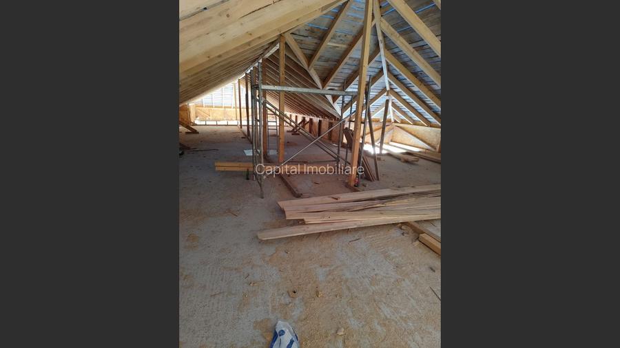 Casă Noua Zona Centrala Baicoi,  211 mp  - 22