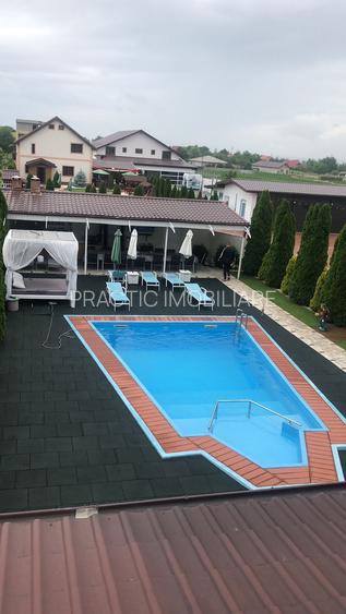 Complex Comercial de Lux –  3 Vile, Salon Evenimente și 2 Piscine - 3