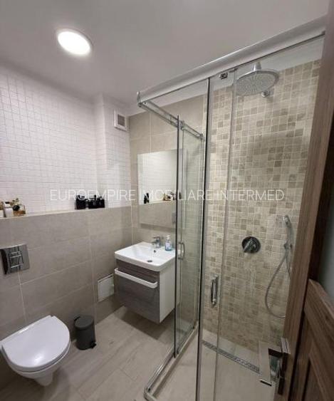 Apartament de vânzare cu 3 camere, zona Casa de Cultură - 7