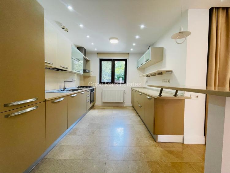 OXFORD GARDENS - INCHIRIERE vila 5 dormitoare - 3