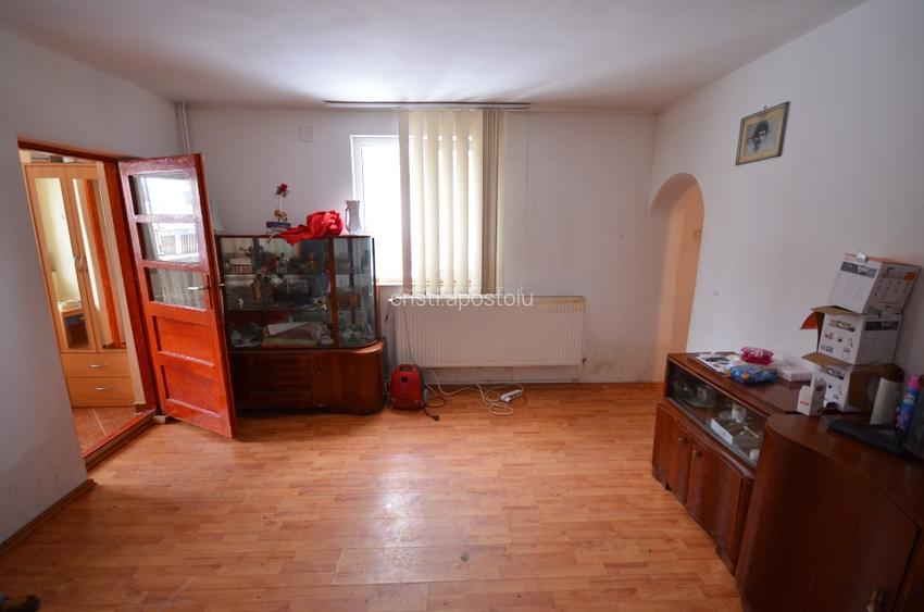 ocazie ,de vanzare casa cu 5 camere, teren 750mp - 14