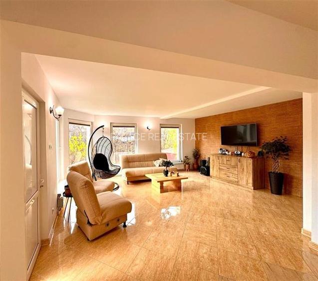 Vila individuala cu priveliste spectaculoasa cu garaj Pietrarie Barnova - 7