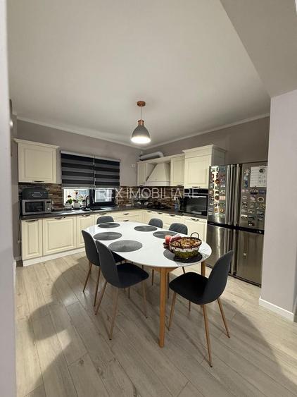 Duplex  5 dormitoare - utilat complet - zona centrala - Dumbravita - 11