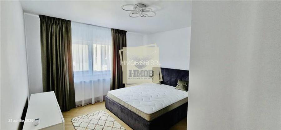 Casa de lux cu 4 camere 2 bai balcon 2 parcari in Selimbar - 10