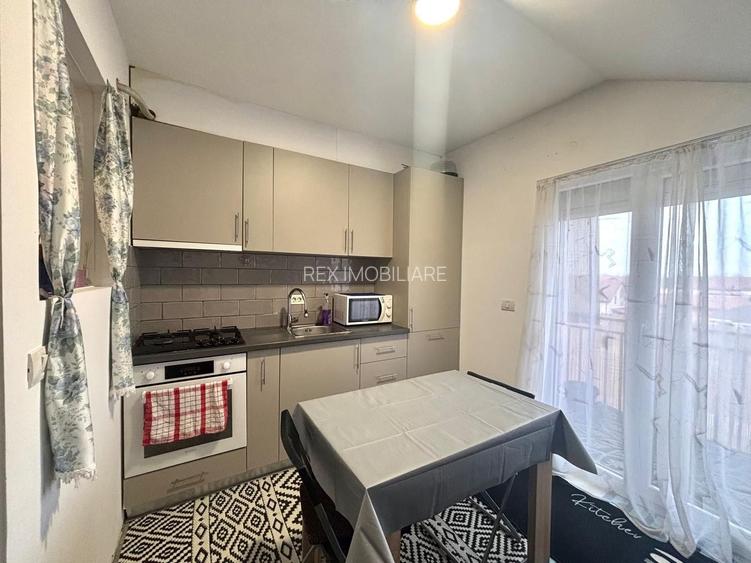 Apartament 3 camere, mobilat - 800e/ mp -Sanmihaiu Roman Comision 0% - 3