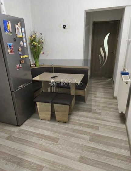 2 Camere Decomandat zona Resita/Giurgiului - 2