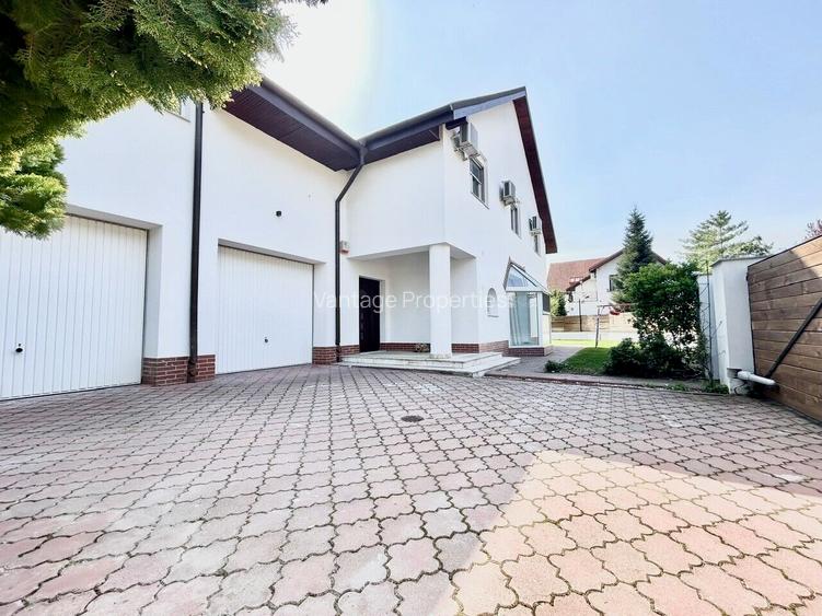Individual villa with pool, 6 bedrooms, Iancu Nicolae - 25
