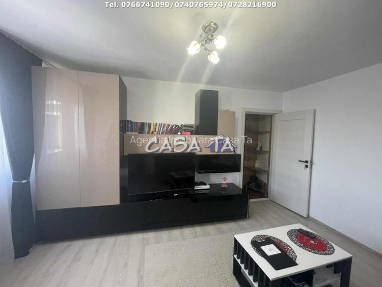 Apartament 2 Camere, Etaj 4, Strada Aleea Teilor - Zona 9 Mai - 2