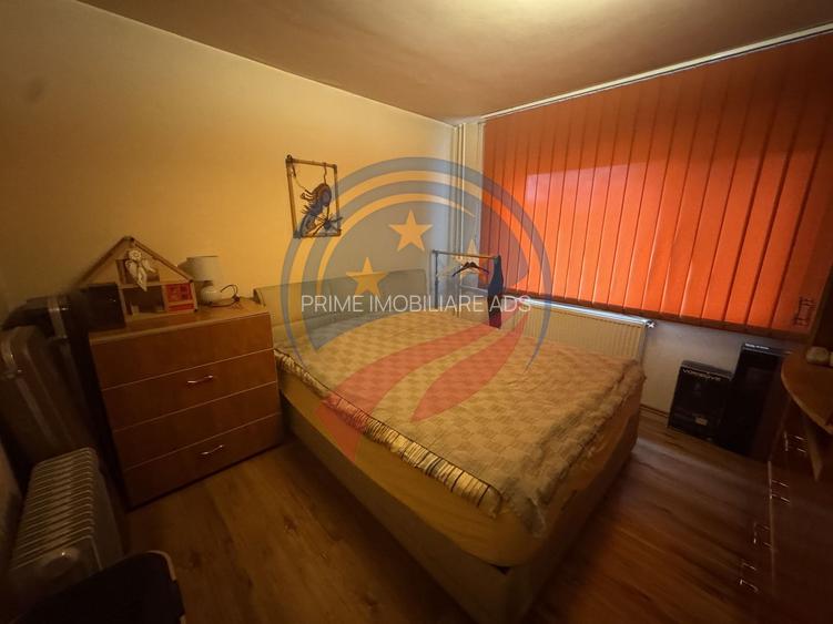 Apartament cu doua camere decomandat, zona Billa - 4