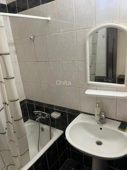 Iniriez garsoniera decomandata parter Brazda , zona Guliver / Randevous - 2