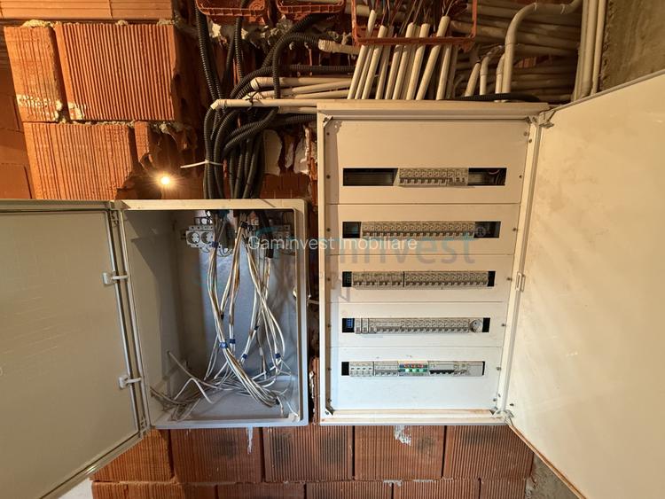 Casa cu 6 camere de vanzare in Betfia, Bihor. - 13