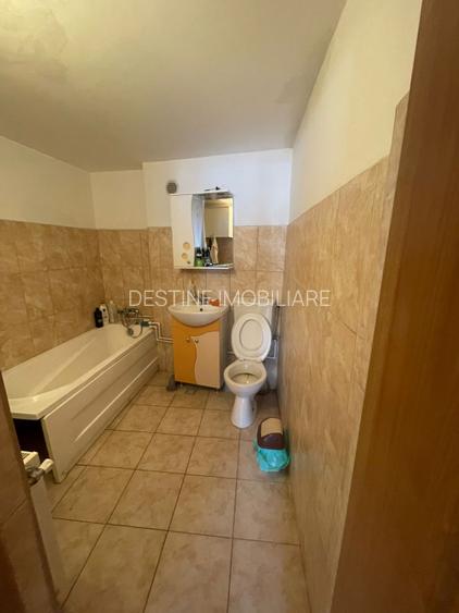  Casa la curte P+M – Sector 5 - 3