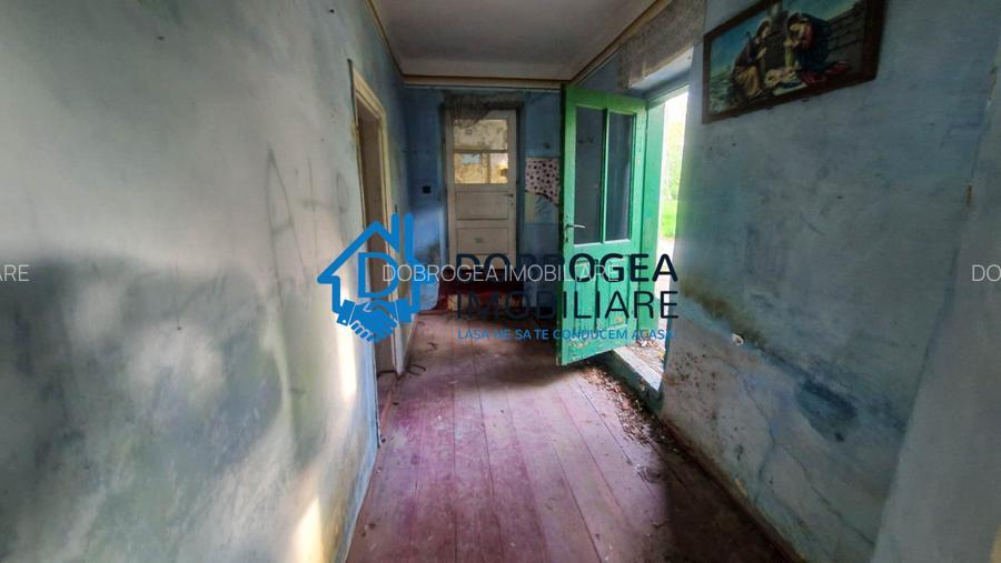 CASA DEMOLABILA ,TEREN 733 MP,  DESCHIDERE STRADALA 11,5 ML - 7