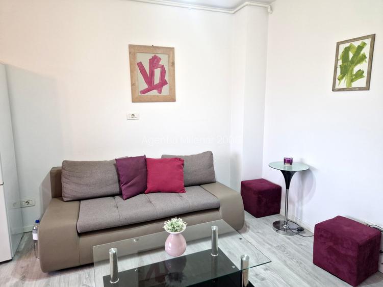 Lânga cladirea birouri VOX-TORONTAL - 8