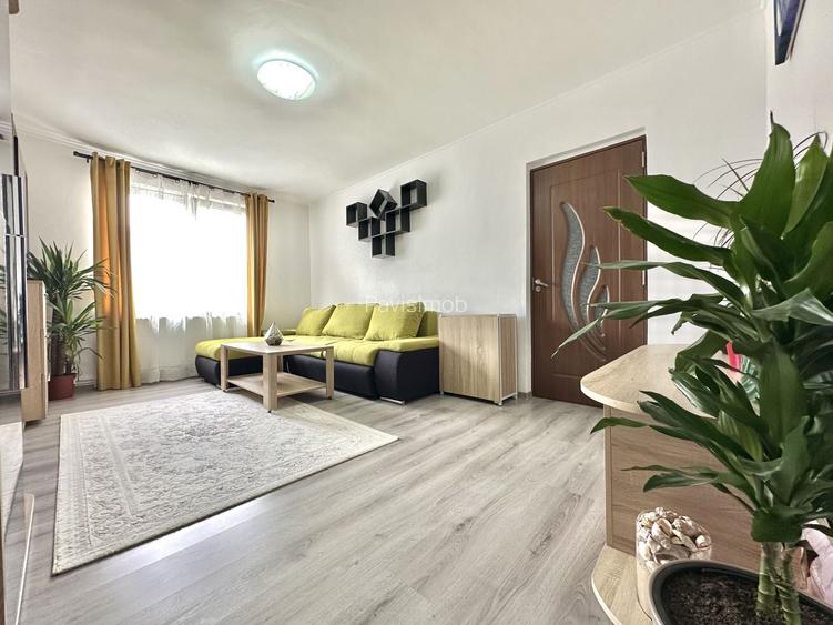 Vânzare apartament 3 camere mobilat,  parcare inclusă , Cartier Noua - 5