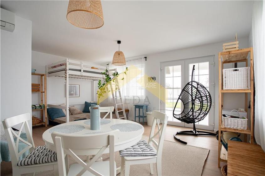 Casa la sol de lux in Mandruloc - 26