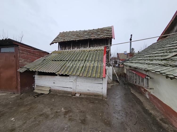 Casă individuală, cu 3 camere, în localitatea Ivanda, la 30 km de Timișoara - 21