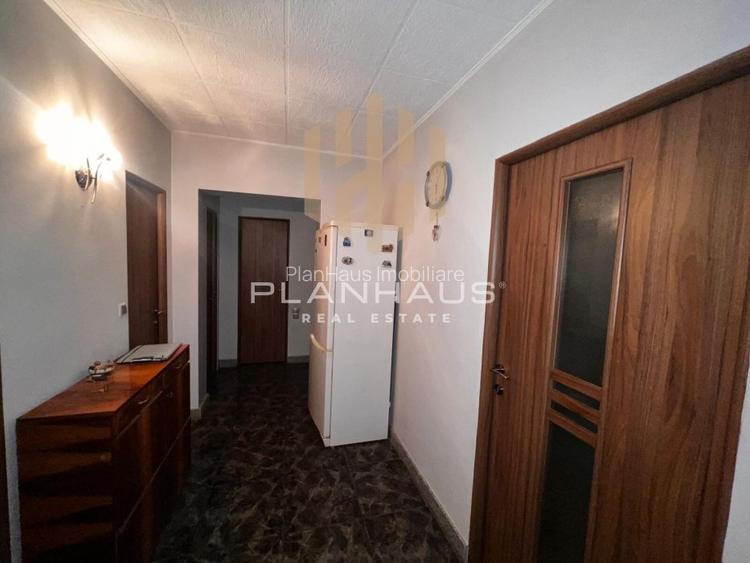 Apartament 4 camere,Petre Dulfu ,etaj intermediar  - 18