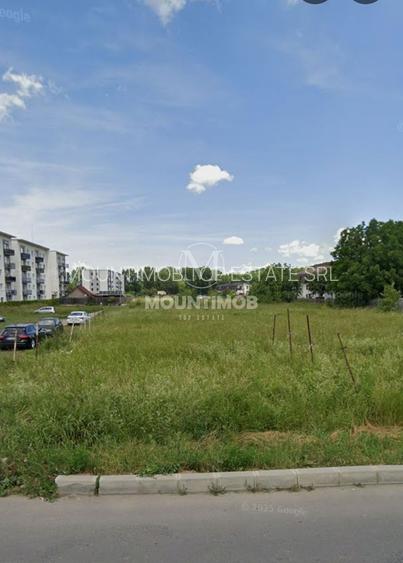 Teren intravilan, suprafata 2811 mp, zona Tractorul, str. N. Labis - 2