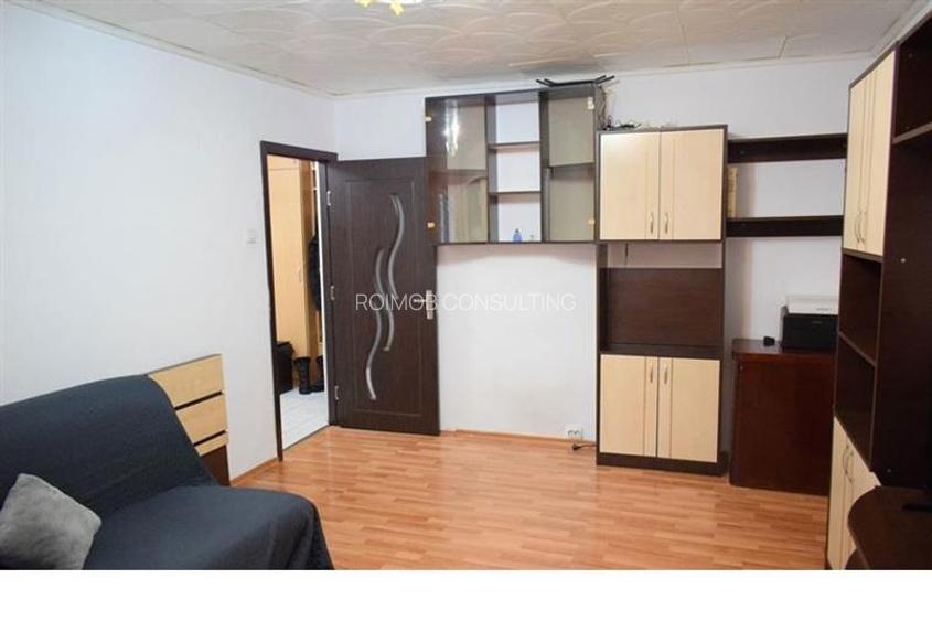 Apartament 2 camere decomandat, etajul 1/4, zona Aviatiei - 3