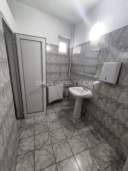 CLADIRE BIROURI\\ULTRACENTRAL - 9