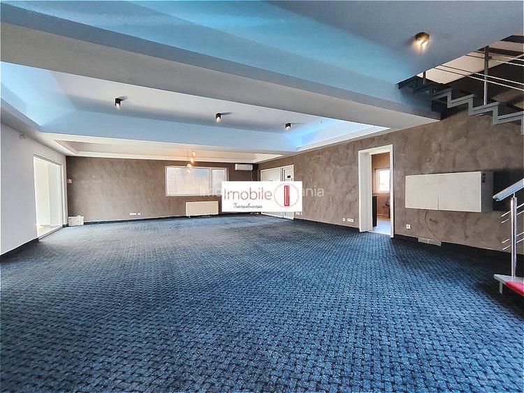 Vila moderna Zorilor  |  Parcare - 6