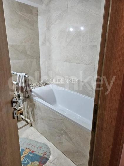 Apartament spatios cu 3 camere - 14