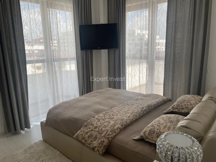 Inchiriez penthouse 3 camere - 2 bai - 2 terase - mobilat - zona Mihai Viteazu - 8