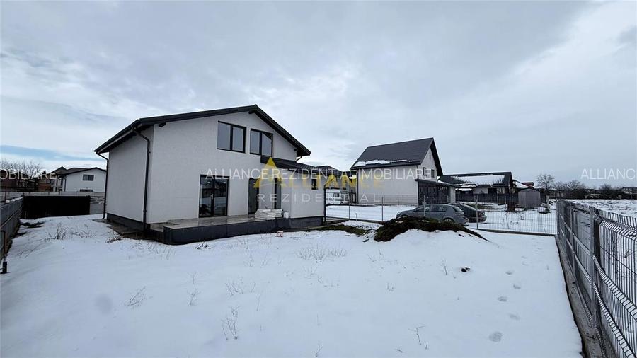 Casa Individuala - 4 camere - 3 bai - 380 mp teren - 5