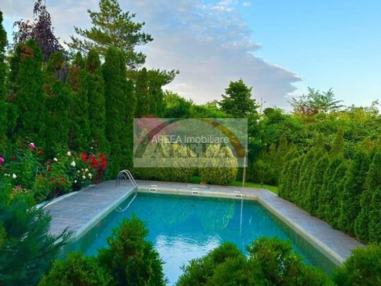Vila lux de vanzare in cel mai dorit complex din Erou Iancu Nicolae-locatie rara - 42