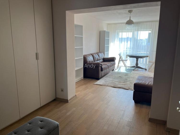 2 camere chirie Bulevardul Unirii Gloria Jeans - 14