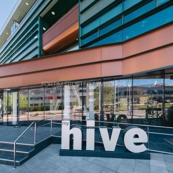 Myhive IRIDE | nineteen - 2