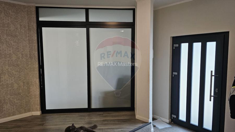 Casă / Vilă cu 7 camere si teren 1000 mp în zona Centrala-Suceava - 9