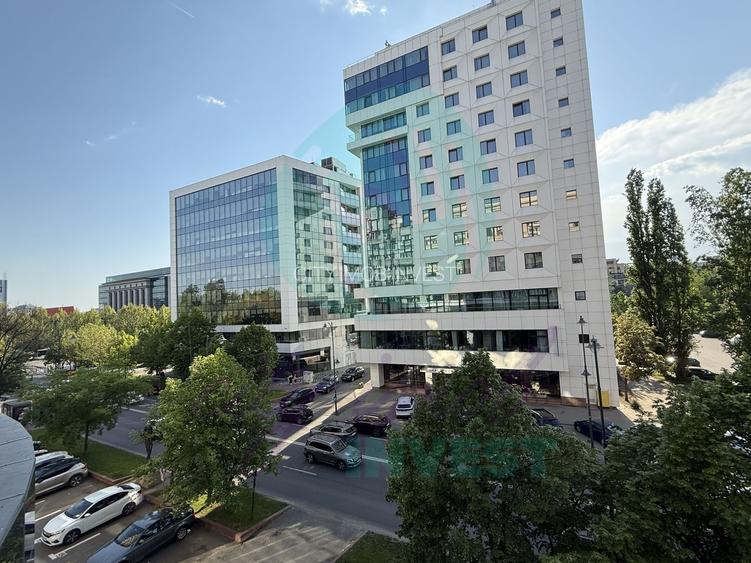 3 camere - bloc MONOLIT  - Bd. UNIRII - etajul 1 - 15