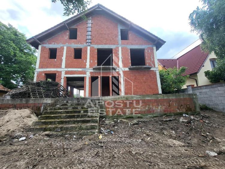 Casa individuala de vanzare, 10 camere, teren 1.100 mp, Freidorf