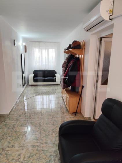Cladire 460 mp utili, 14500 mp teren INTRAVILAN