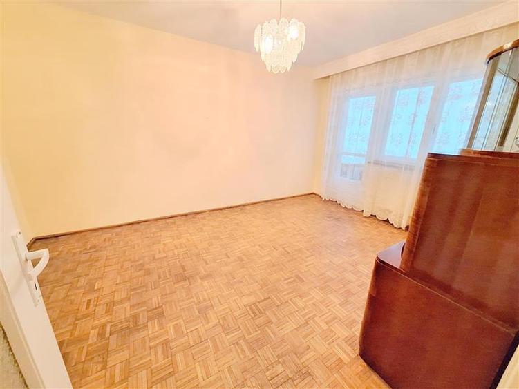 Apartament 2 camere decomandat , zona Central