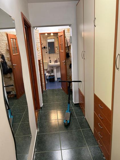 Apartament 2 Camere, Drumul taberei